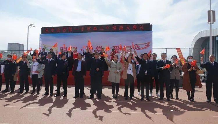 被国家队开除后:一人为外国夺冠,一人成为军官,一人成人生赢家